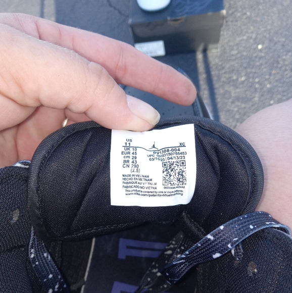 Air Jordan 1 Mid SE, 'Space Jam' - Picture 4 of 5